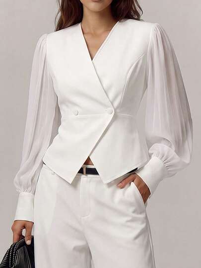 RueChic Blazer Peplum Branco Feminino com Mangas de Chiffon, Estilo Boho, Ideal para Casamentos, Blazer Peplum com Mangas de Chiffon, Blazer Branco com Mangas Bufantes de Chiffon, Blazer Peplum Feminino de Corte Acinturado, Blazer Peplum Estruturado, Blazer Peplum Branco Elegante, Blazer Peplum para Noivas, Blazer Branco para Convidadas de Casamento, Blazer Peplum para Uso do Escritório à Noite, Blazer Branco Formal com Mangas Transparentes, Blazer Peplum Texturizado de Luxo, Blazer Romântico com Mangas de Chiffon, Blazer Marcante com Mangas Bufantes, Blazer Peplum Branco Minimalista