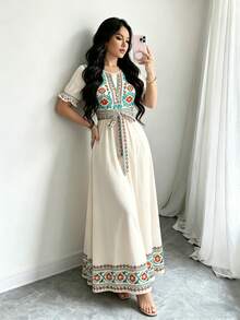 Modelyn 菱形印花连衣裙，女士时尚圆领短泡泡袖设计，配腰带，中长连衣裙，夏季休闲长裙，几何图案浅杏色连衣裙 - 彩色 - 查看 3