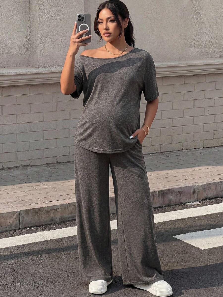 SHEIN 2 piezas Conjunto de top de manga corta con hombro asimétrico y pantalones de unicolor para maternidad de verano - Gris - Ver 1