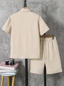 SHEIN Bộ đồ mùa hè thường ngày cho bé trai, áo sơ mi và quần short màu trơn, 2 món. - Màu be - Xem 2