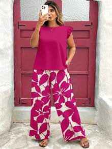 SHEIN Frenchy Bộ đồ 2 món cỡ lớn, phong cách tối giản thường ngày, in họa tiết hoa màu hồng cánh sen, thích hợp cho mùa xuân/hè. - Nhiều màu - Xem 5