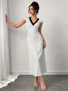 Modelyn Đầm thanh lịch cổ chữ V sâu, phối ren hoa và chấm bi. - trắng - Xem 5