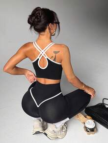 Easithlete Women's Seamless Sports Set, Spring/Summer - Black - View 3