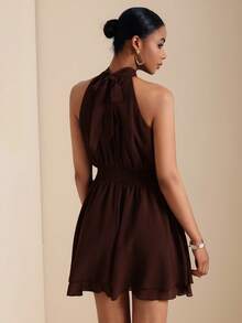 Vesra Đầm ngắn nữ màu cà phê bằng vải chiffon, cổ yếm, viền bèo nhún. - Cà phê nâu - Xem 2