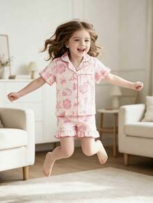 SHEIN Playful Pals 女童睡衣套装，舒适时尚的海洋元素印花，荷叶边下摆，优雅短袖上衣和短裤两件套家居服 - 杏色 - 查看 4