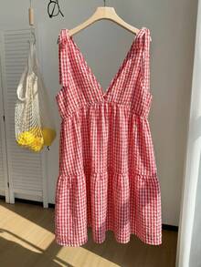 SHEIN EZwear 女士休闲度假V领红白格子系腰带加大码连衣裙 - 紅白色 - 查看 2