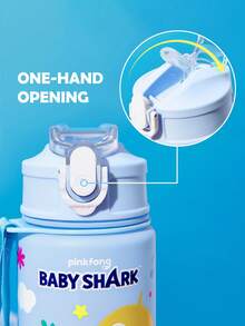 BABY SHARK X SHEIN Botella de agua de 750 ml / 25 oz con pajita de silicona y tapa a prueba de derrames, adecuada para viajes, turismo y uso escolar - Celeste - Ver 3