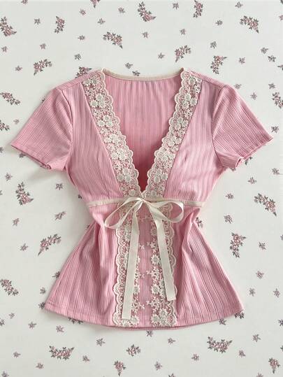 Elamini Áo thun nữ tay ngắn thắt eo, thêu hoa, phối nhiều mảnh, kiểu dáng thường ngày.