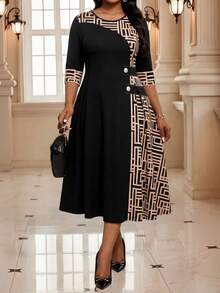 SHEIN Lady CURVE Đầm ngắn tay cổ tròn in họa tiết hình học dành cho nữ cỡ lớn - màu đen - Xem 6
