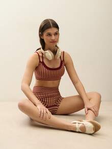 Nöista Part Of A Set, Sport's Bra In Stripes Structure, Seamless Style And Layering Detail In Burgundy. Activewear, Yoga, Gym, Workout, Barre, Pilates. - Burgundy - View 1