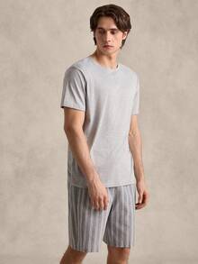EverLounge 2 件男士纯色圆领短袖上衣和抽绳条纹短裤家居服套装 - 彩色 - 查看 4