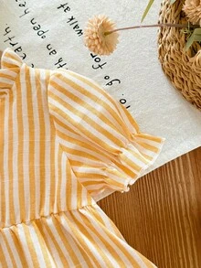Đầm tay ngắn kẻ sọc ton sur ton cho mẹ và con gái trong kỳ nghỉ hè. - Nhiều màu - Xem 5