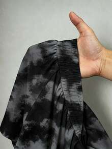 Slaydiva Bộ đồ nữ cỡ lớn mùa Xuân/Hè mới: Áo thun ôm dáng và chân váy xếp ly có quần short liền thân/Phong cách cơ bản giản dị và thoải mái/Y2K/Thời trang đường phố/Phong cách đường phố ngọt ngào/Sản phẩm bán chạy nhất của người nổi tiếng trên mạng/Hẹn hò hàng ngày/Phong cách cô gái nóng bỏng/Quyến rũ/Câu lạc bộ đêm/Trở lại trường học/Đi chơi/Hip-Hop/Phong cách nổi tiếng trên mạng/Grunge/ Họa tiết chữ in màu đen nhuộm kiểu Brooklyn New York - Nhiều màu - Xem 4