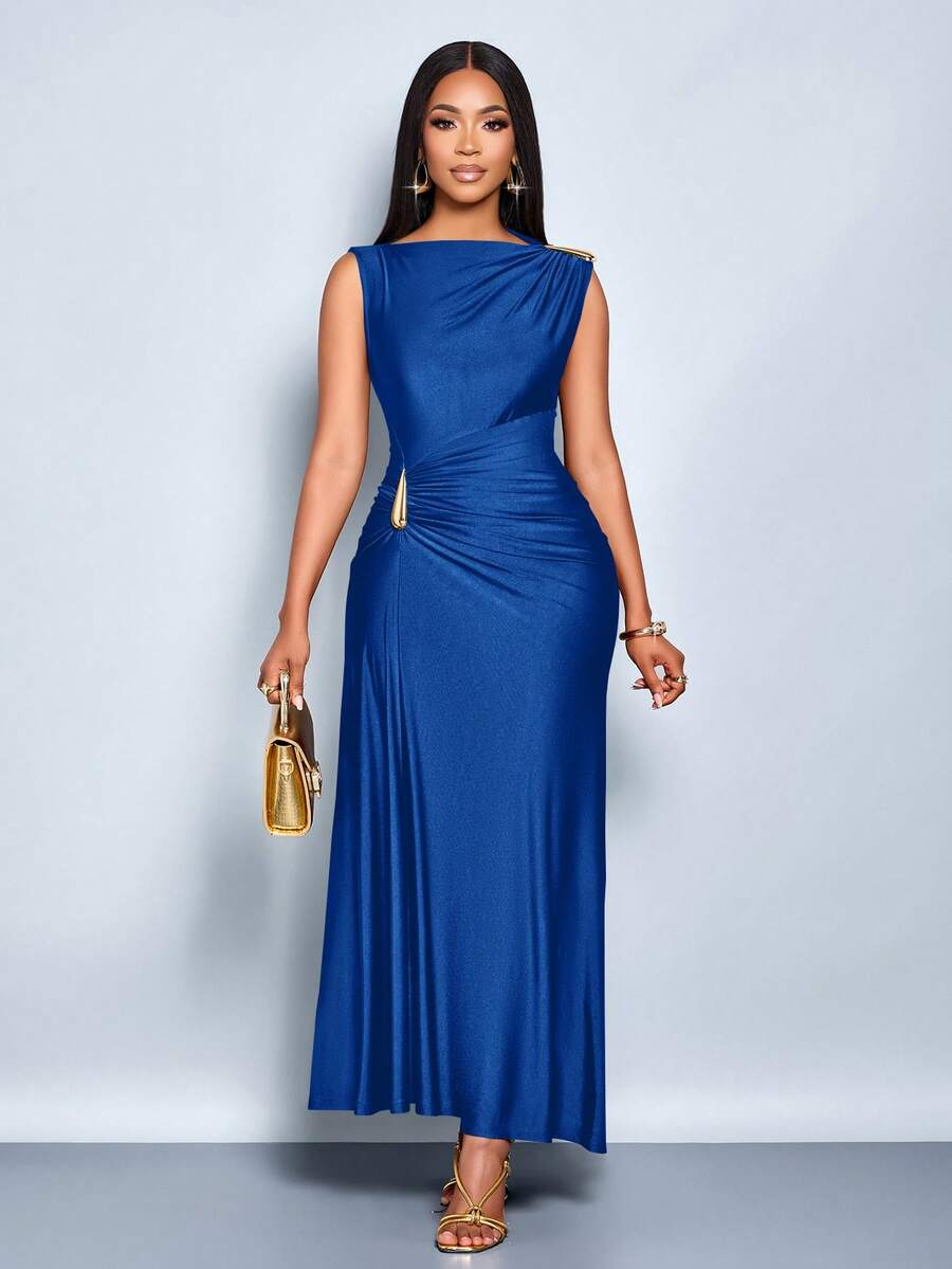 SOLERSUN An Elegant, Fitted Dress Adorned With Metallic Embellishments, Perfect For Both Work And Parties. - Navy Blue - View 1