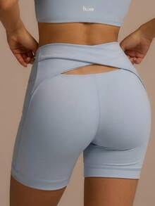 Fluxe Pantalones cortos sin costuras de cintura alta con diseño hueco de unicolor - Celeste - Ver 2