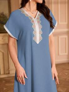 Al Najma Embroidered Floral Shoulder Sleeve V-Neck Elegant Arabic Dress - Dusty Blue - View 4