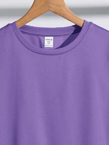 SHEIN 2pcs Tween Boy Splice Sports Textured Vertical Stripe Pattern Short Sleeve T-Shirt And Shorts Set - Purple - View 3