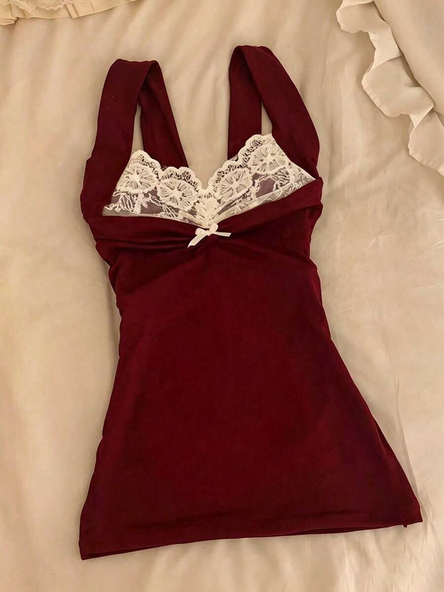 SHEIN Áo hai dây màu đỏ rượu vang phối ren nơ trang trí - Màu Đỏ Sâu - Xem 1