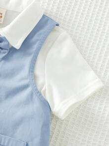 Cozy Pixies Bộ vest lịch lãm 3 món cho bé trai/bé gái: Áo sơ mi trắng tay ngắn, áo vest xanh lá cây và quần short/quần dài. Trang phục thanh lịch cho mùa xuân/hè, phù hợp cho tiệc sinh nhật, lễ rửa tội, sinh nhật lần thứ nhất, lễ kỷ niệm, đám cưới, v.v. - Màu xanh nhạt - Xem 7