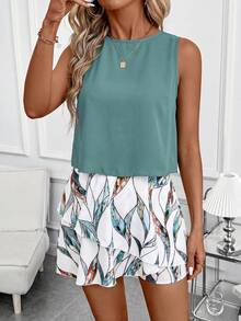 SHEIN Clasi Conjunto de top sin mangas y shorts con volantes estampados - Azul Cadete - Ver 5