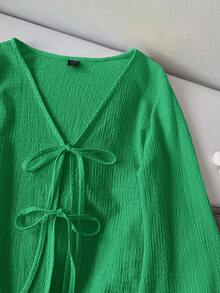SHEIN LUNE Áo nữ dáng rộng màu trơn, thắt nơ phía trước, tay loe, thích hợp đi nghỉ mát, đi học, làm giáo viên, đi chơi, đi học ở sân bay, phong cách cổ điển, áo nữ tay dài, màu vàng bơ, trang phục nghỉ dưỡng, áo nữ mùa thu thắt nơ phía trước, áo vàng, áo kiểu vàng, áo vàng dễ thương, áo vàng thắt nơ phía trước, áo vàng cổ chữ V, áo sơ mi vàng, áo tay dài màu vàng, phong cách thường ngày. - màu xanh lá - Xem 3