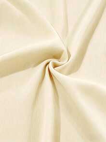 Franclia Áo kiểu nữ cỡ lớn màu hồng thanh lịch mới cho mùa hè, chất liệu chiffon, cổ trắng, dáng rộng, tay ngắn. Thích hợp cho mùa hè, lễ hội và các dịp nghỉ lễ. Đặc điểm nổi bật: cúc kim loại trang trí, kiểu dáng đa năng, cổ áo tương phản, dáng rộng, tay ngắn và vải xếp ly. Trang phục mùa tốt nghiệp, trang phục công sở thời trang, trang phục thường ngày năng động, trang phục chuyên nghiệp thành thị. - Màu be - Xem 7
