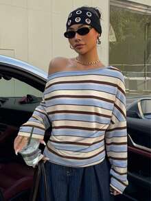 SHEIN Muchic Sudadera corta asimétrica de estilo universitario a rayas azules, con hombros descubiertos, diseño minimalista, adecuada para primavera, verano y principios de otoño, versátil - Multicolor - Ver 3