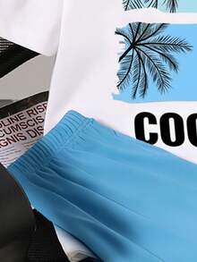 SHEIN Coolqubz 男童时尚运动休闲套装（两件套），圆领短袖T恤套头衫和短裤，时尚印花T恤，适合户外、海滩、度假穿着，柔软舒适的针织宽松版型，适合夏季、运动、休闲穿着。 - 彩色 - 查看 7