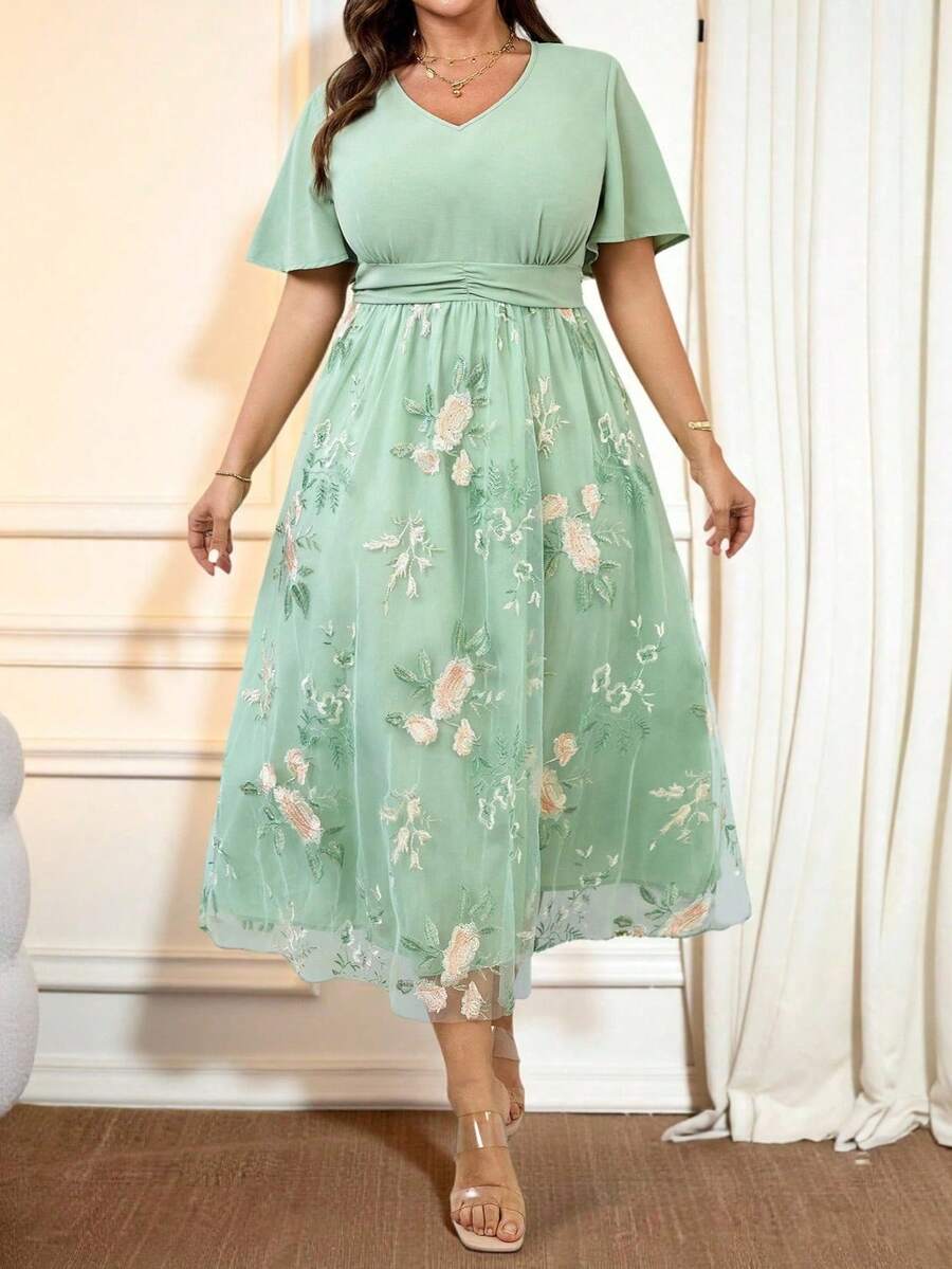 SHEIN CURVE+ Plus Size Women's Waist Ruched Deep V-Neck Ruffle Sleeve & Hem Mesh Double Layer A-Line Loose Elegant Vacation Casual Dress - Green - View 1