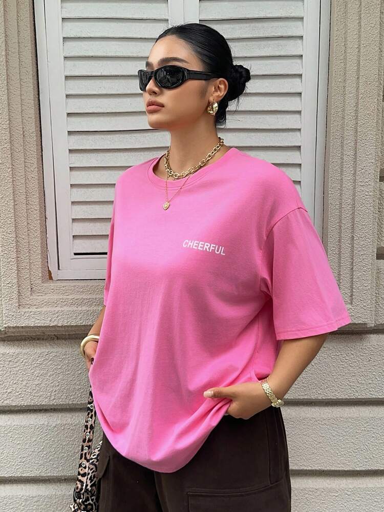 Dazy Plus Loose Fit Letter Print Round Neck Pink Short Sleeve Casual Plus Size T-Shirt, Street Style For Spring/Summer
