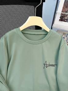 SHEIN 2 pezzi/set Maglietta a maniche corte e pantaloncini casual, versatili e comodi con stampa di lettere di alto valore per ragazzi adolescenti, stile urbano e casual - Menta Verde - Visualizzare 3