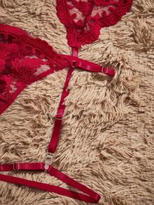 HautHeat 5件套女士刺绣网眼性感内衣套装，适合外出穿着 - 酒紅色 - 查看 4