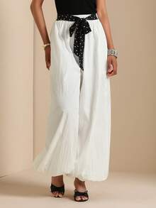 Vesra Pantalones holgados de mujer con cintura con cordón y estampado de lunares texturizados - Blanco - Ver 3