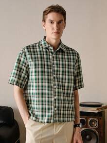 VeloEdit Green Color Men's Casual Plaid Print Short Sleeve Shirt, Woven,Collar Multicolor, Suitable For Daily, Workplace And Commuting In Summer Old Money, With Button & Button Front, Father's Day Gift For Father & Boyfriend, Outfits For Men - Multicolor - View 7