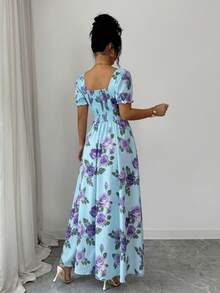 SHEIN Elenzya 女士花卉玫瑰印花方领褶皱A字泡泡袖优雅日常/度假/通勤时尚情人节约会法式街头复古百搭派对连衣裙，白色底红色玫瑰图案，早春/春夏新款短袖中长连衣裙 - 彩色 - 查看 2