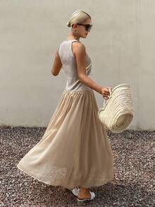 DAZY Đầm nghỉ mát thanh lịch không tay cổ chữ V sâu, viền ren tua rua tương phản dành cho nữ - Màu Khaki - Xem 2