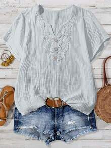 SHEIN LUNE Plus Size Women's Solid Color Contrast Lace Short Sleeve Casual Shirt - Grey - View 4