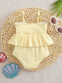 SHEIN Maillot de bain une pièce pour bébé fille, maillot de bain mignon en polyester adapté pour la natation estivale, maillot de bain décontracté coloré et à la mode pour jeunes filles. Maillot de bain une pièce à volants pour bébé fille. Maillot de bain pour filles avec volants et coquillages. Maillot de bain blanc à volants pour bébé fille. Maillot de bain une pièce pour filles avec bordure à volants - Jaune moutarde - Voir 2