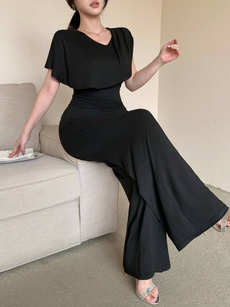 Women's Solid Color V-Neck Fitted Top And Wide Leg Pants Set