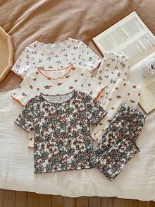 SHEIN LMoss Kids 女婴可爱卡通熊和花卉印花荷叶边圆领短袖上衣和裤子六件套休闲舒适针织睡衣套装 - 彩色 - 查看 3