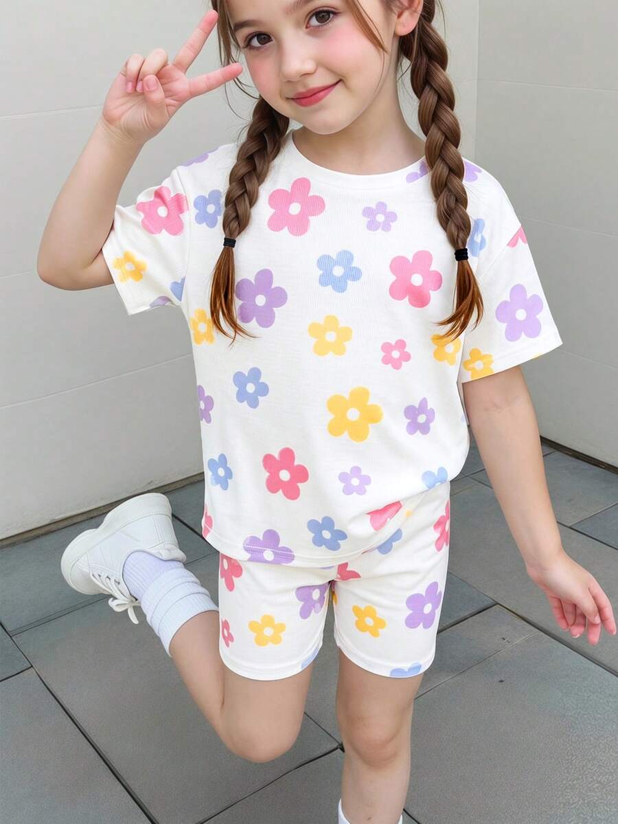 SHEIN 2pcs/Set Young Girl Floral Knit Loose Casual T-Shirt And Shorts Set - Multicolor - View 1