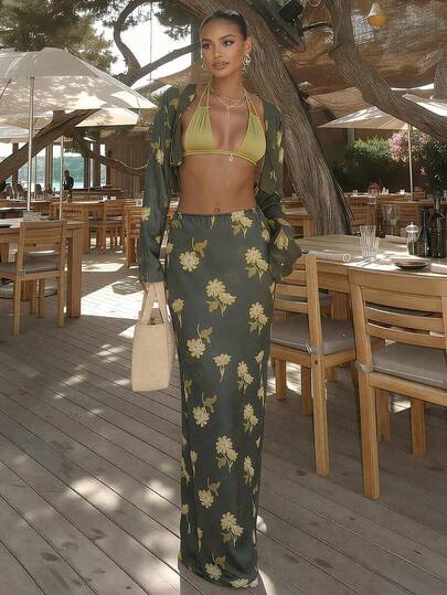 Bonvoyette Conjunto de 4 piezas de traje de baño de mujer con cobertura, color verde de moda, sexy y estilizador, elegante atuendo para fiesta en la playa, estilo de verano de alta gama