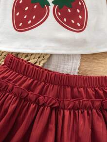 SHEIN 女童草莓针织吊带背心和荷叶边休闲短裤两件套 - 彩色 - 查看 9