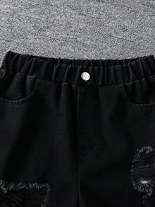 SHEIN Coolqubz Bộ đồ 2 mảnh phong cách đường phố thường ngày cho bé trai (cỡ lớn), áo in họa tiết và quần jean rách, thoải mái. - màu đen - Xem 4