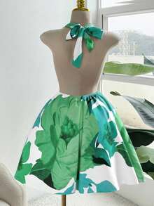 Sweetra Đầm nghỉ mát gợi cảm cỡ lớn, kiểu cổ yếm buộc dây, in họa tiết toàn thân. - màu xanh lá - Xem 2