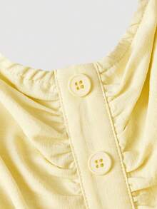 SHEIN MOD Đầm hai dây ngắn có cúc trang trí dành cho nữ cỡ lớn, màu vàng nhạt, đầm dự tiệc trà, trang phục xuân/hè, đầm dạ hội, đầm sinh nhật, đầm hè, đầm dự tiệc, đầm đi chơi, đầm dự tiệc trà, đầm cưới, đầm nghỉ lễ, đầm đi nghỉ mát, đầm corset, đầm nghỉ mát màu vàng, đầm vàng, trang phục nghỉ mát, đầm nghỉ lễ, đầm tốt nghiệp, đầm hè, đầm màu vàng nhạt - Màu vàng - Xem 2