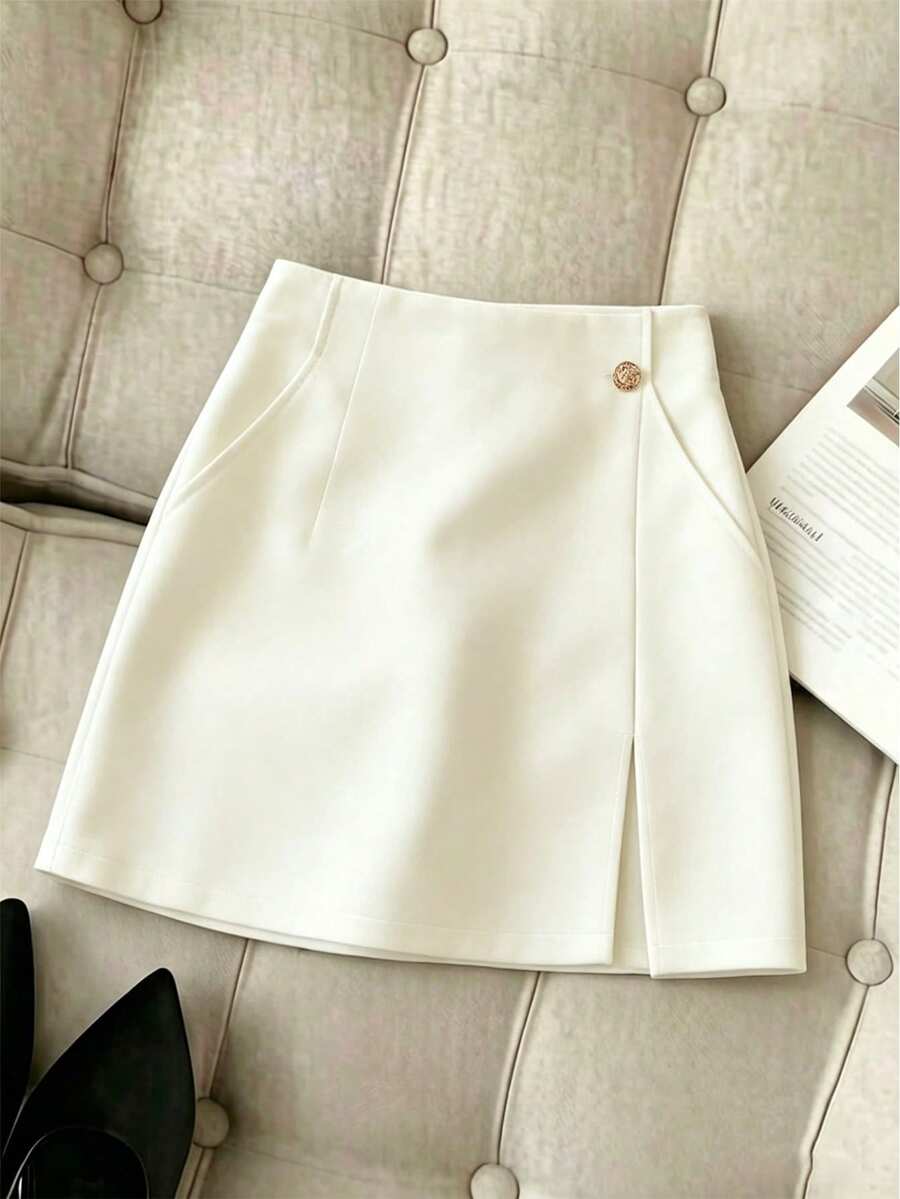Women's Elegant Commuter Beige High Waist Skirt With Waist Buckle - Apricot - View 1