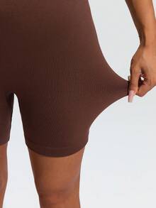 SHEIN Conjunto de camiseta y pantalones cortos de unicolor para maternidad - Marrón - Ver 7