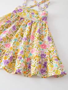 Emery Rose Kids Emery Rose Kids 少女碎花荷叶边度假连衣裙，女童碎花褶皱短裙，后背交叉花朵绑带和蝴蝶结，适合夏季，可作花童礼服、少女连衣裙、青少年碎花连衣裙、年轻女士连衣裙、碎花连衣裙。 - 紫色 - 查看 8