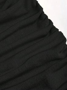 Sweetra Thanh lịch, sang trọng kiểu Pháp, gợi cảm, xa hoa, phá cách, táo bạo, phong cách Y2K, thích hợp cho các bữa tiệc, kỳ nghỉ, hẹn hò, tụ họp đường phố, bữa tối, lễ hội âm nhạc, ngày Valentine. Thiết kế xếp ly ôm eo, cổ chữ V sâu, hở lưng, trang trí dây xích, màu xanh lá cây, dành cho nữ, mùa xuân/hè/thu. - màu đen - Xem 5